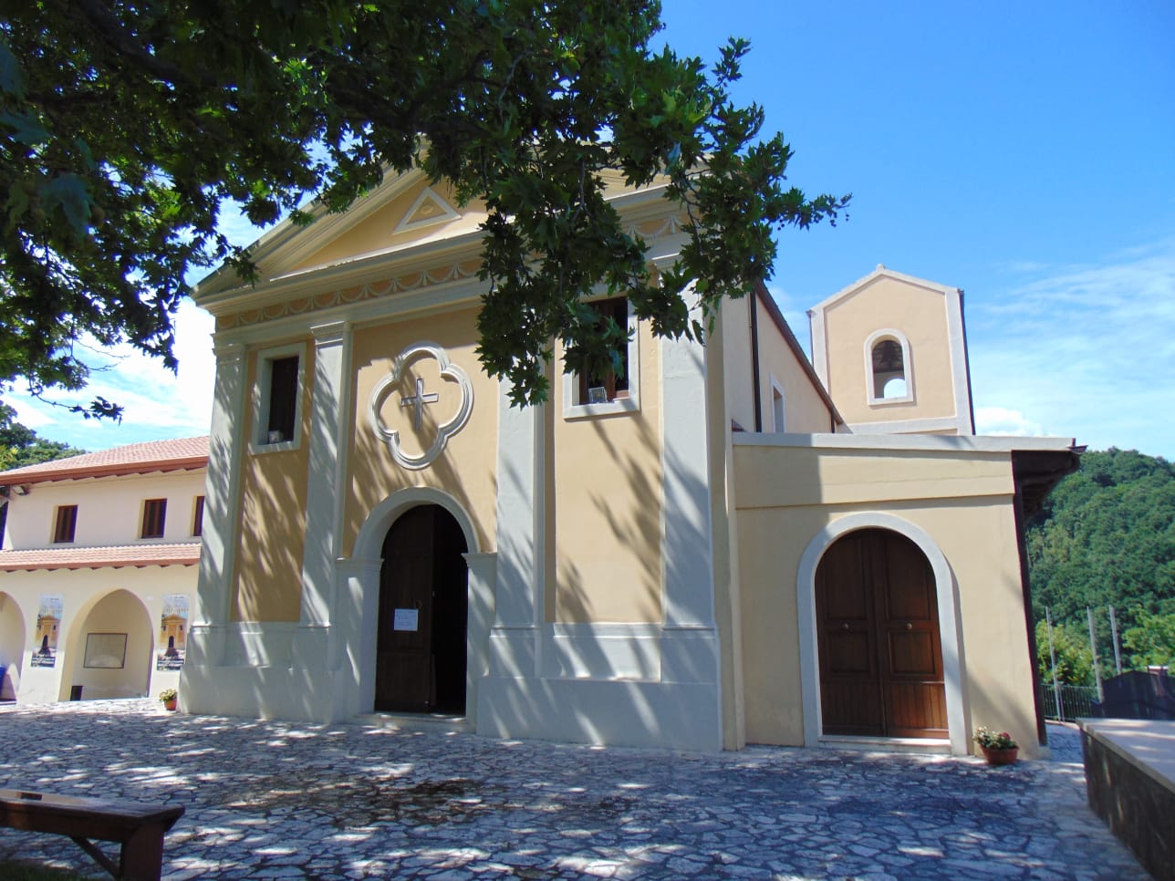 Santuario di Dipodi